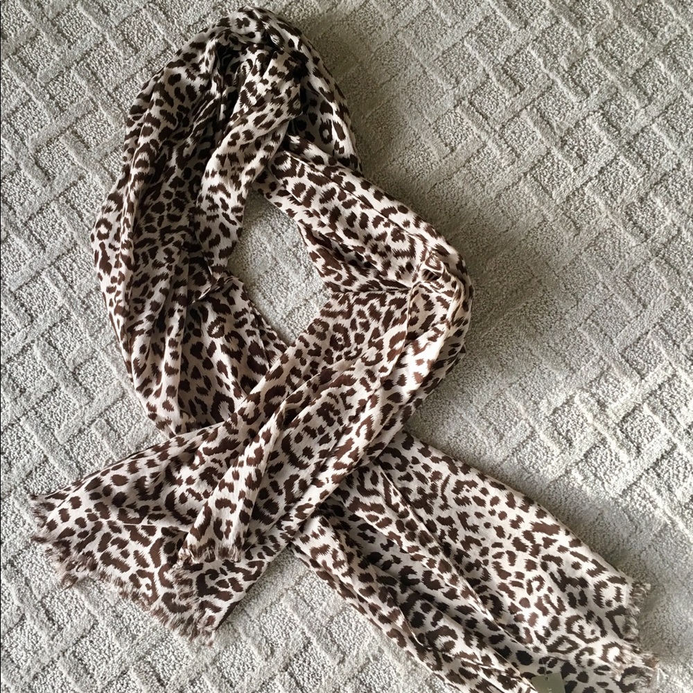 J CREW Leopard Print Scarf NWT